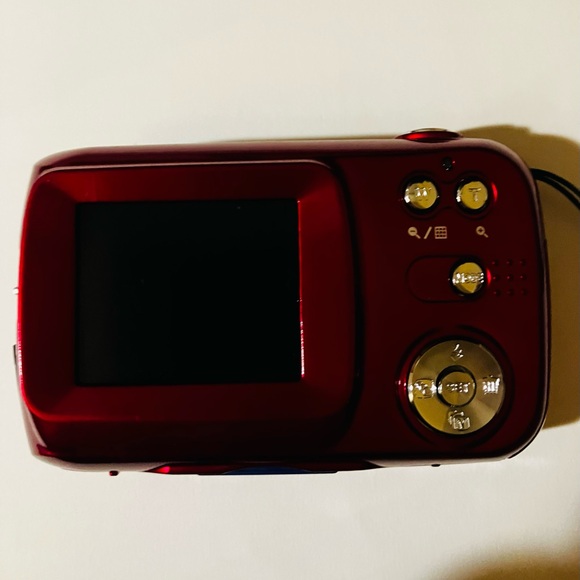 Digital Camera - Picture 2 of 2